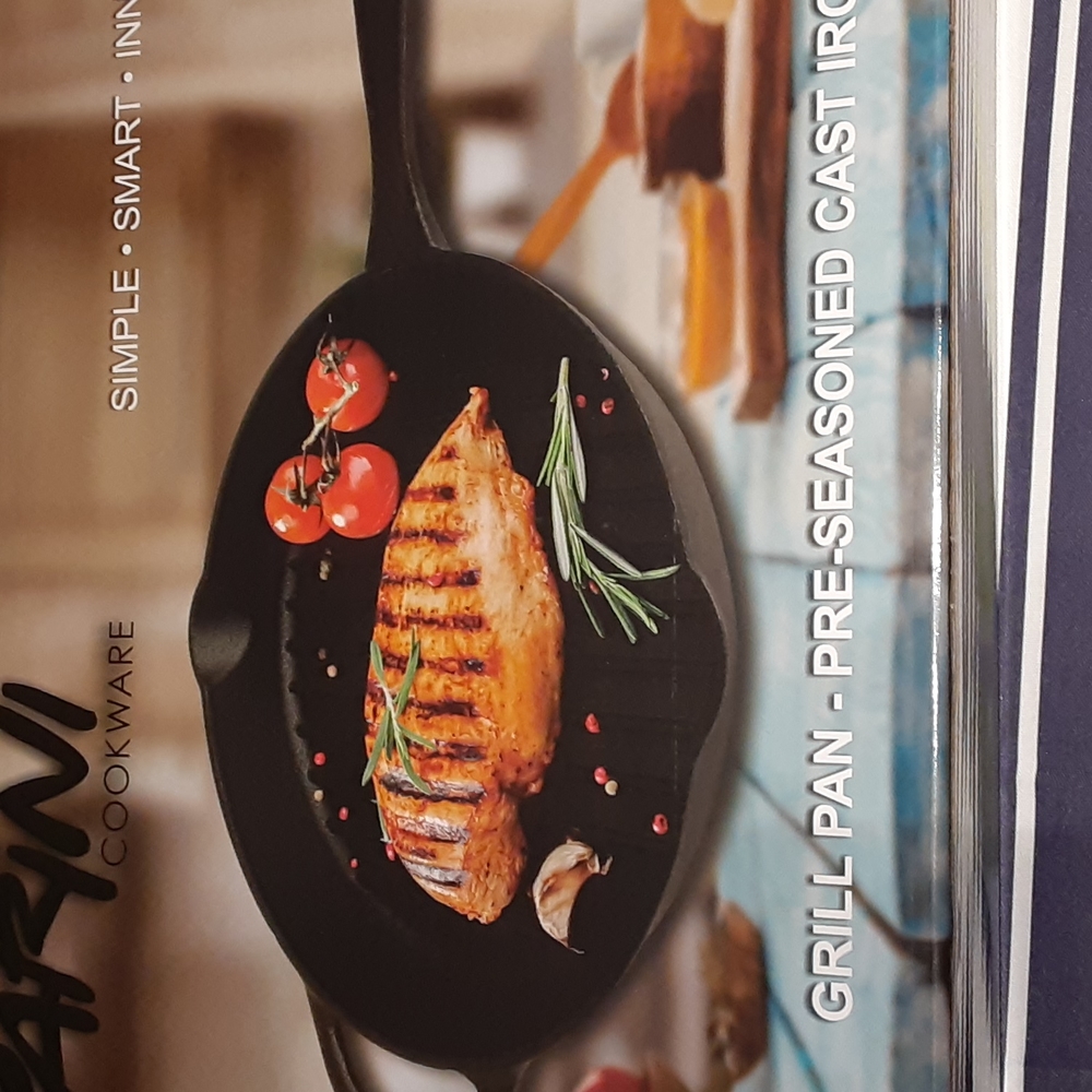 Cast iron grill pan pre-seasoned
